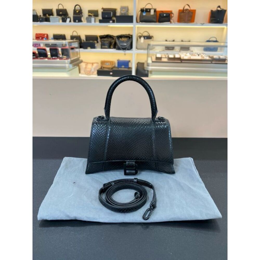 Balenciaga Women Pre-Loved Bag Very Good Condition